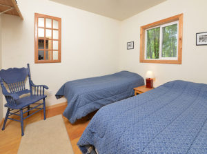 Silvertip Kenai Peninsula Lodging Alaska - Cabin 4 Bedroom 1